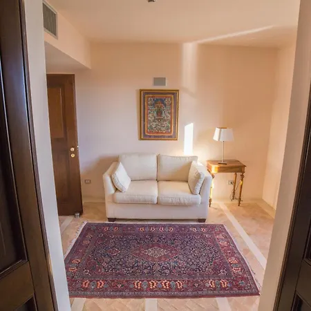 호텔 Palazzo Viceconte 4*