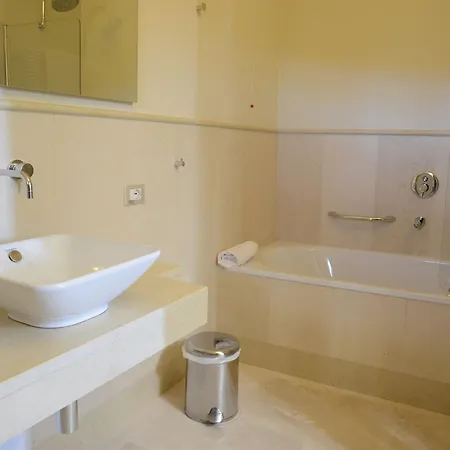 Palazzo Viceconte Hotel 4*