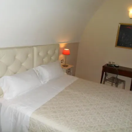 Palazzo Viceconte Hotel 4*