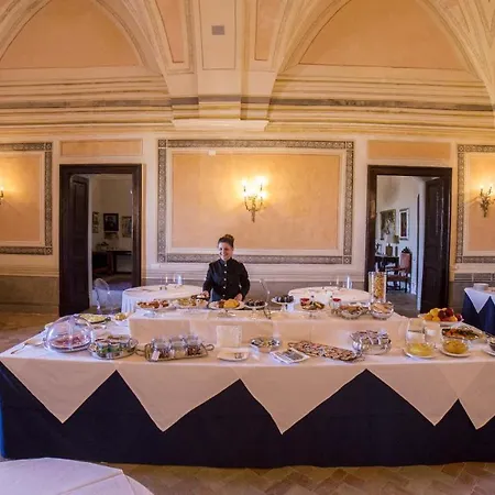 Palazzo Viceconte Отель