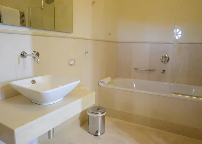 Palazzo Viceconte Hotel 4*