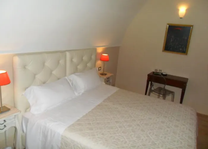 Palazzo Viceconte Hotel 4*