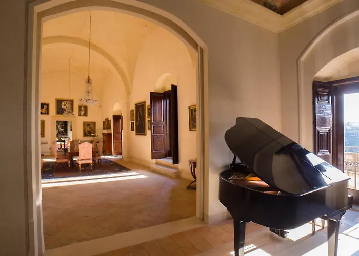 Hotel Palazzo Viceconte 4*