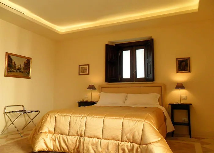 Palazzo Viceconte 4*