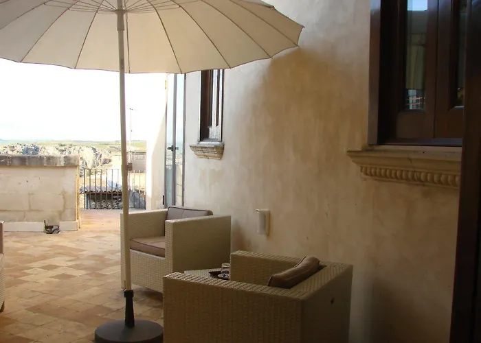 Palazzo Viceconte Hotel 4*